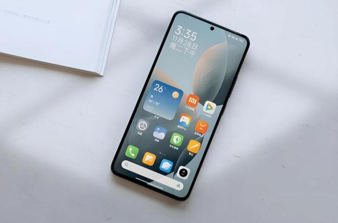 红米K80至尊版真机照出炉:核心配置也已清晰或6月份发布(图2)