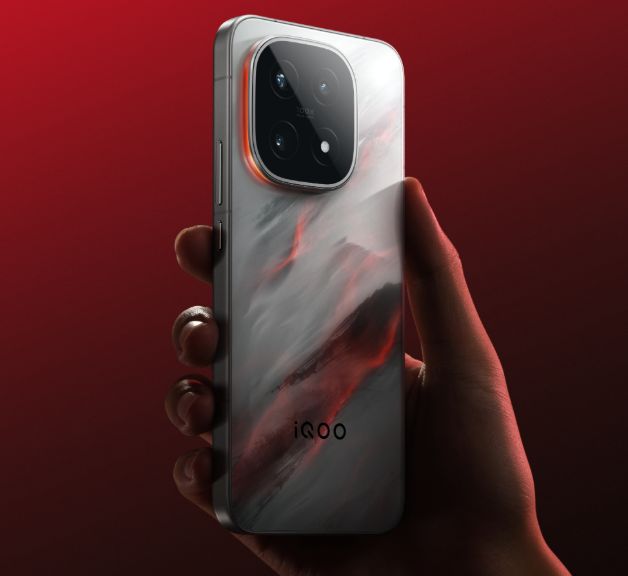 iQOO官宣新机“杀手锏”功能游戏体验大幅升级！(图2)